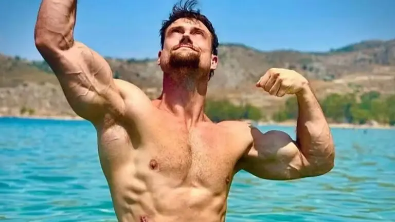 Connor Murphy - Instagram