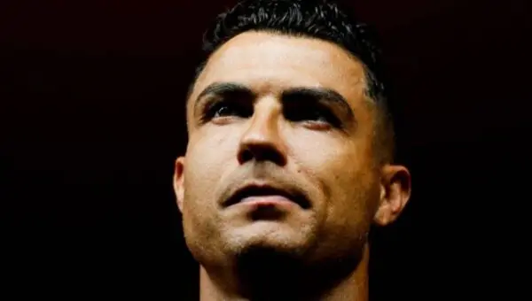 Cristiano Ronaldo - @cristiano