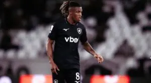 Botafogo rejeita oferta de € 28 milhões do Palmeiras por Danilo, que seria a compra mais cara