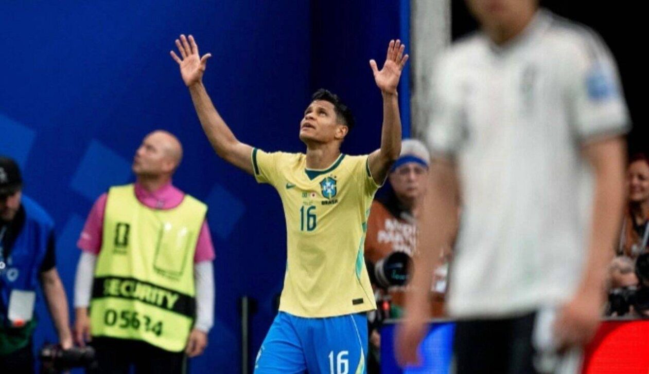 Douglas Santos - douglassantos06
