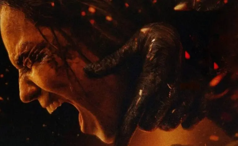 Evil Dead Burn - Divulgação