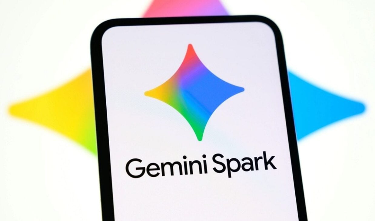 Gemini Spark - Samuel Boivin/Shutterstock.com