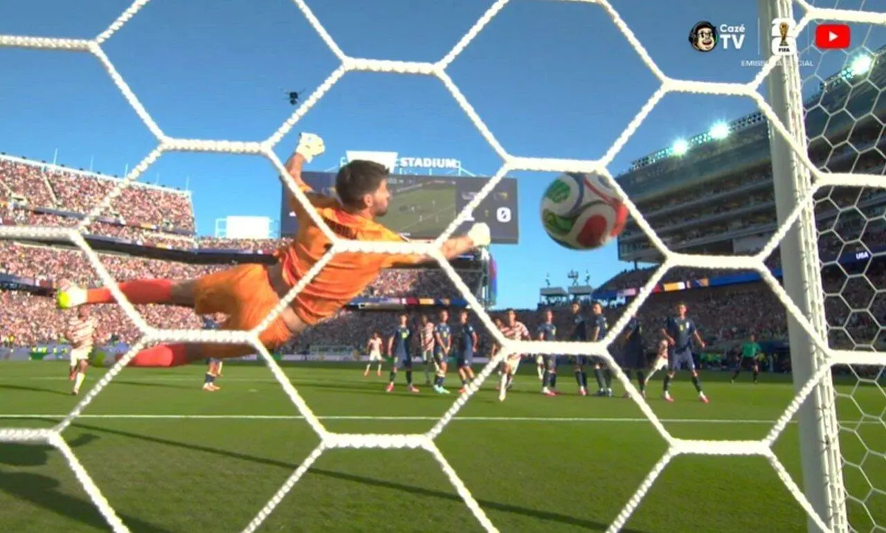 Gol EUA M. Tillman