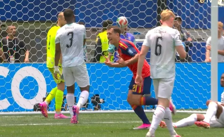 Gol Oyarzabal Espanha