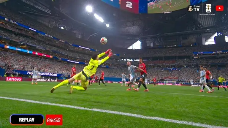 Golaço de Messi - CazéTV