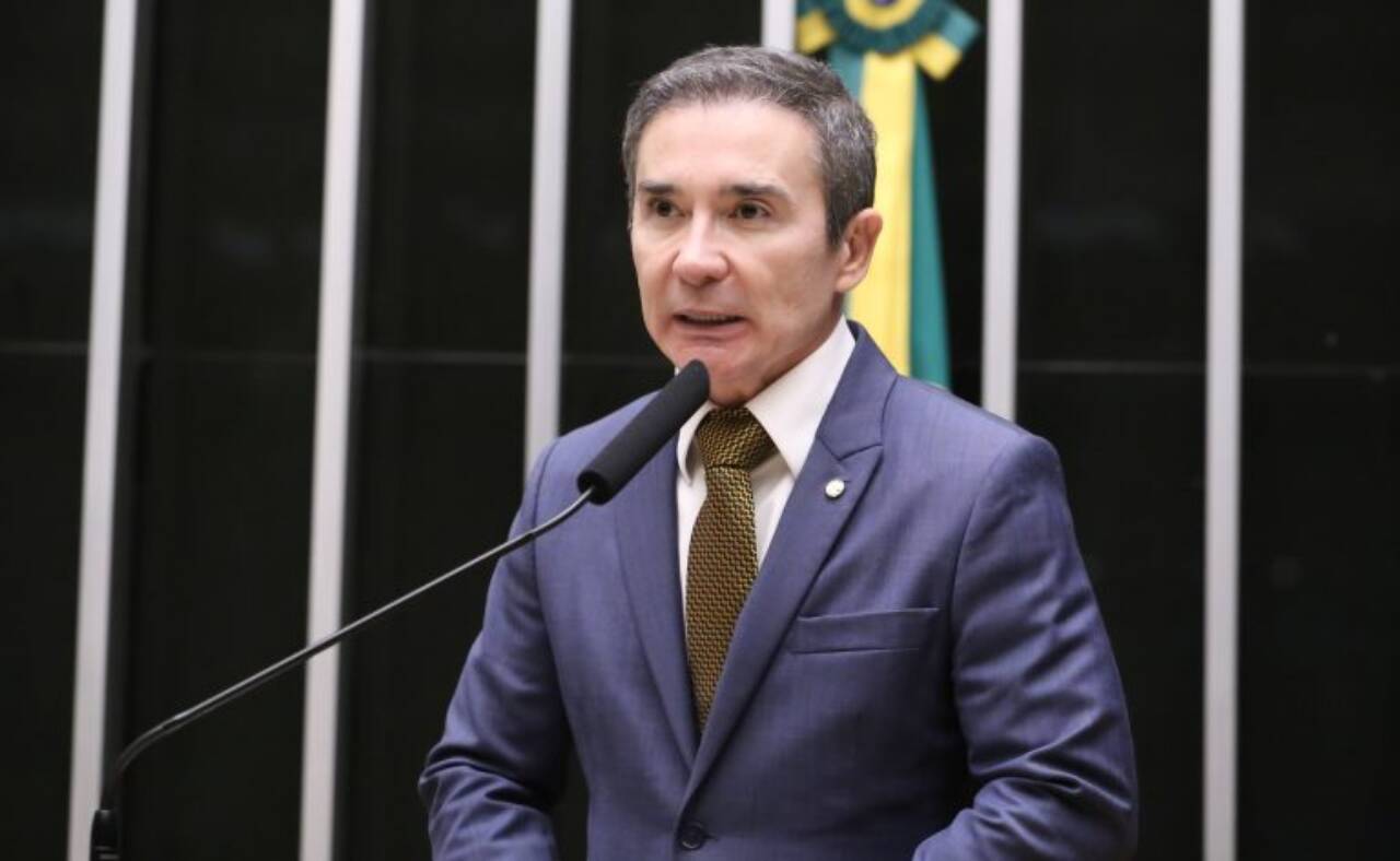 Duda Ramos, autor da proposta: situação crítica na região amazônica - Foto: Kayo Magalhães/Câmara dos Deputados