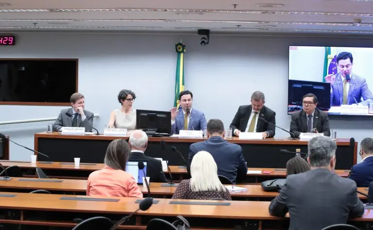 Audiência Pública - Impactos da extensão de patentes sobre o orçamento da União e no financiamento do SUS.