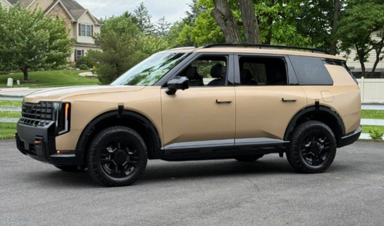 Volkswagen Atlas vs Kia Telluride: Which is the best 3-row family SUV?
