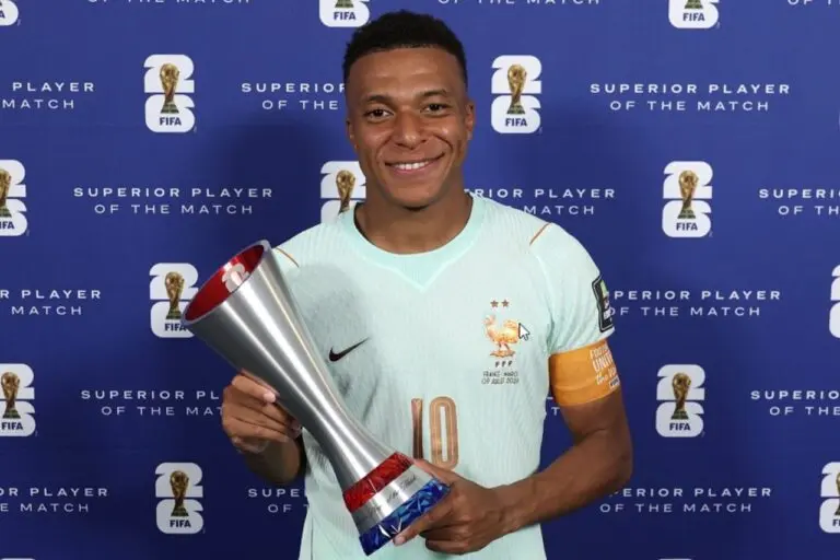 Kylian Mbappé - X.com/ França