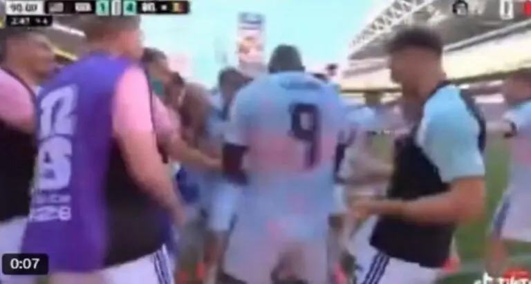 Lukaku dancinha a Trump - Internet