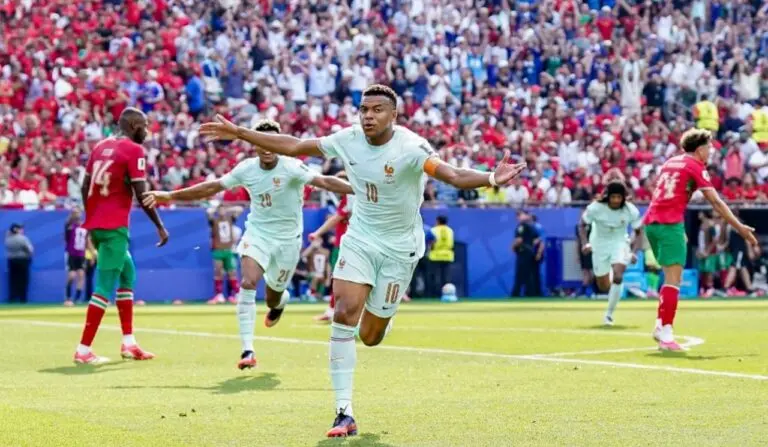 Mbappé França - X/Fifa