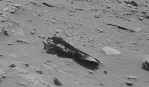 Penyelidikan Curiosity NASA mendokumentasikan struktur besar mirip sarang lebah di Mars