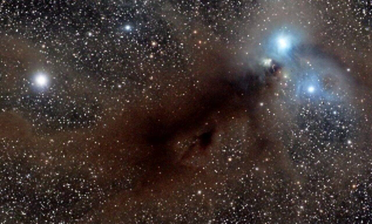 nuvem molecular corona australis