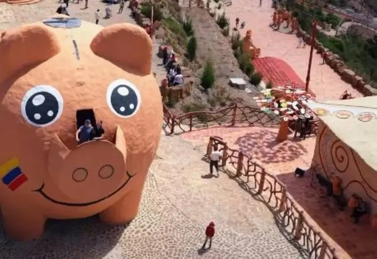parque temático com maior cofrinho do mundo