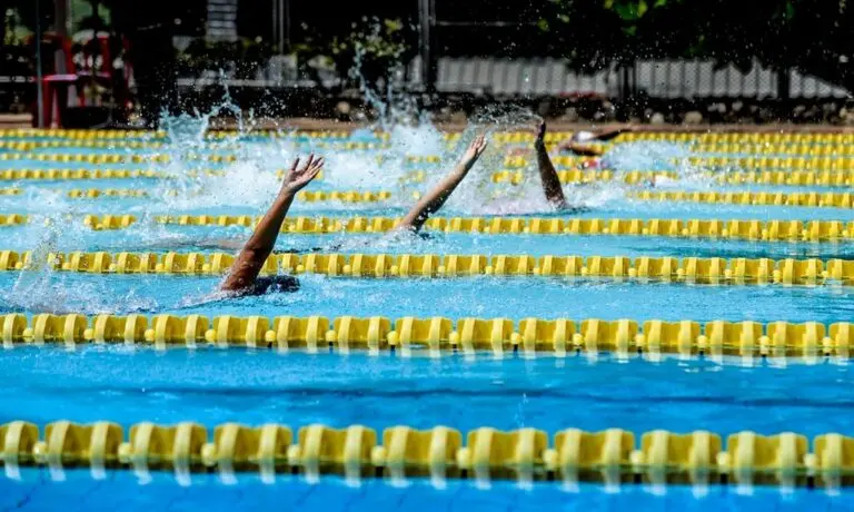 Piscina - pixbox77/Istock.com