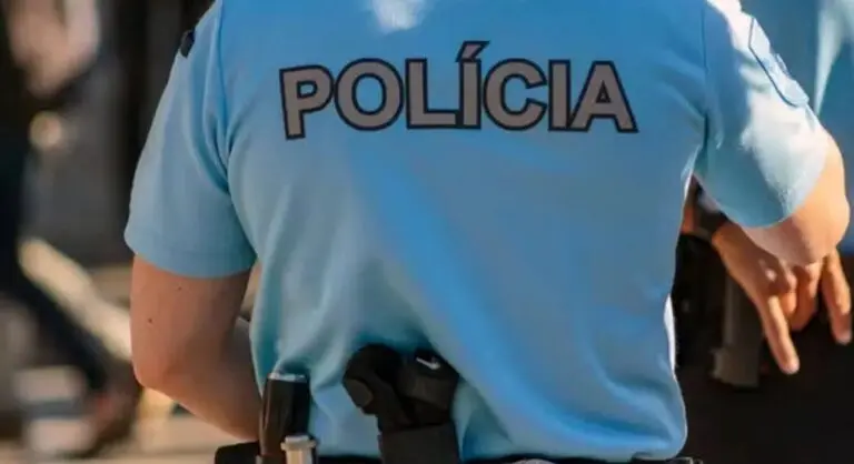 Policia - Lisboa - reprodução