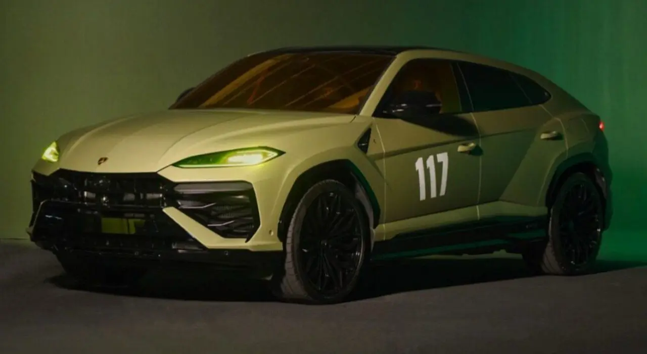 Réplica de Lamborghini Urus SE Master Chief 117 Edition - Divulgação/ Microsoft