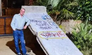 London Council orders resident to remove almost 4 meter long piece of Berlin Wall from garden