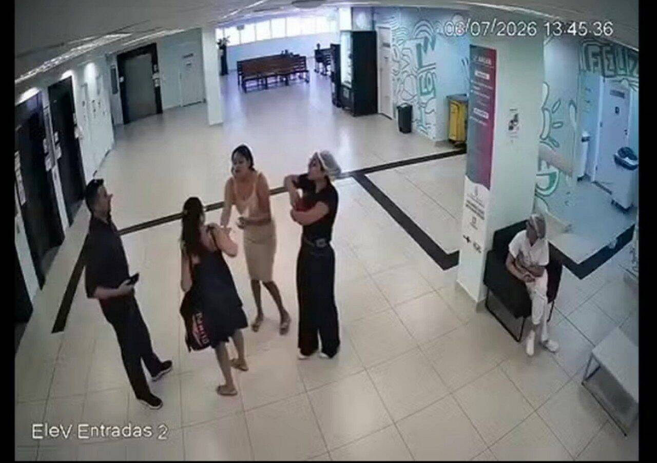 Tia de recém-nascida - Globo