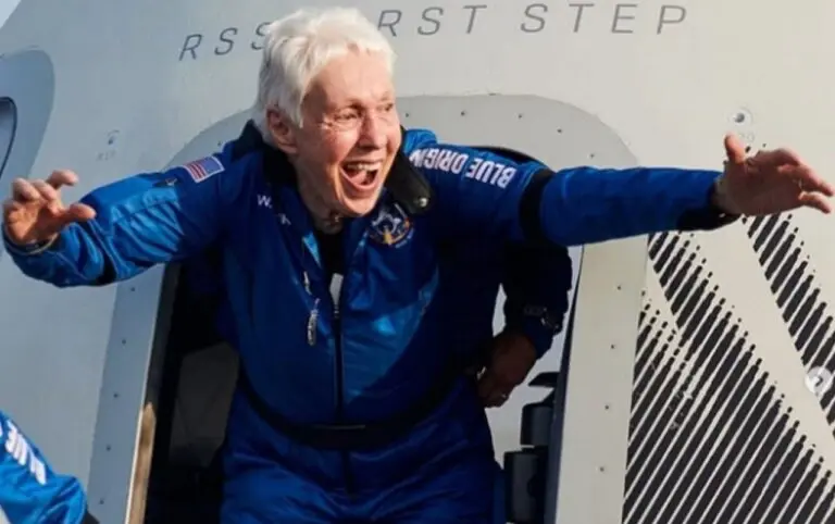 Wally Funk - Instagram blueorigin