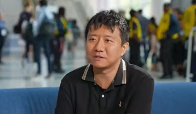 Yu Deng