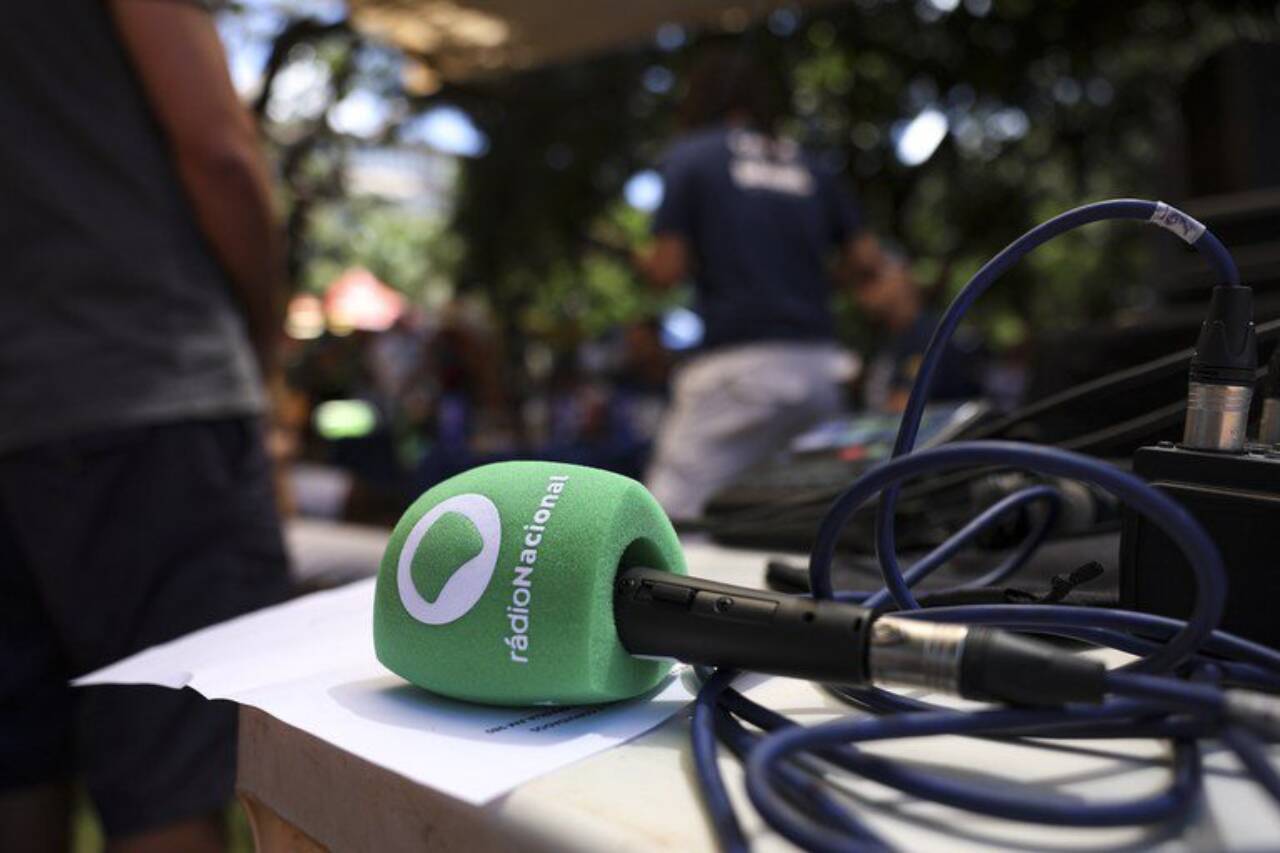 Internacional e Botafogo jogam com transmissão da Rádio Nacional
