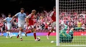 Arsenal domina Manchester City na final da Community Shield e levanta o primeiro troféu da temporada