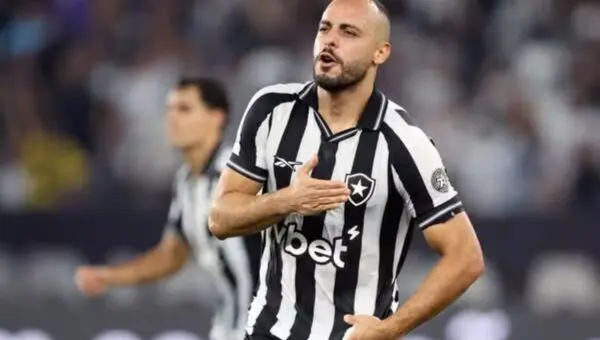 Arthur Cabral - Vitor Silva/Botafogo