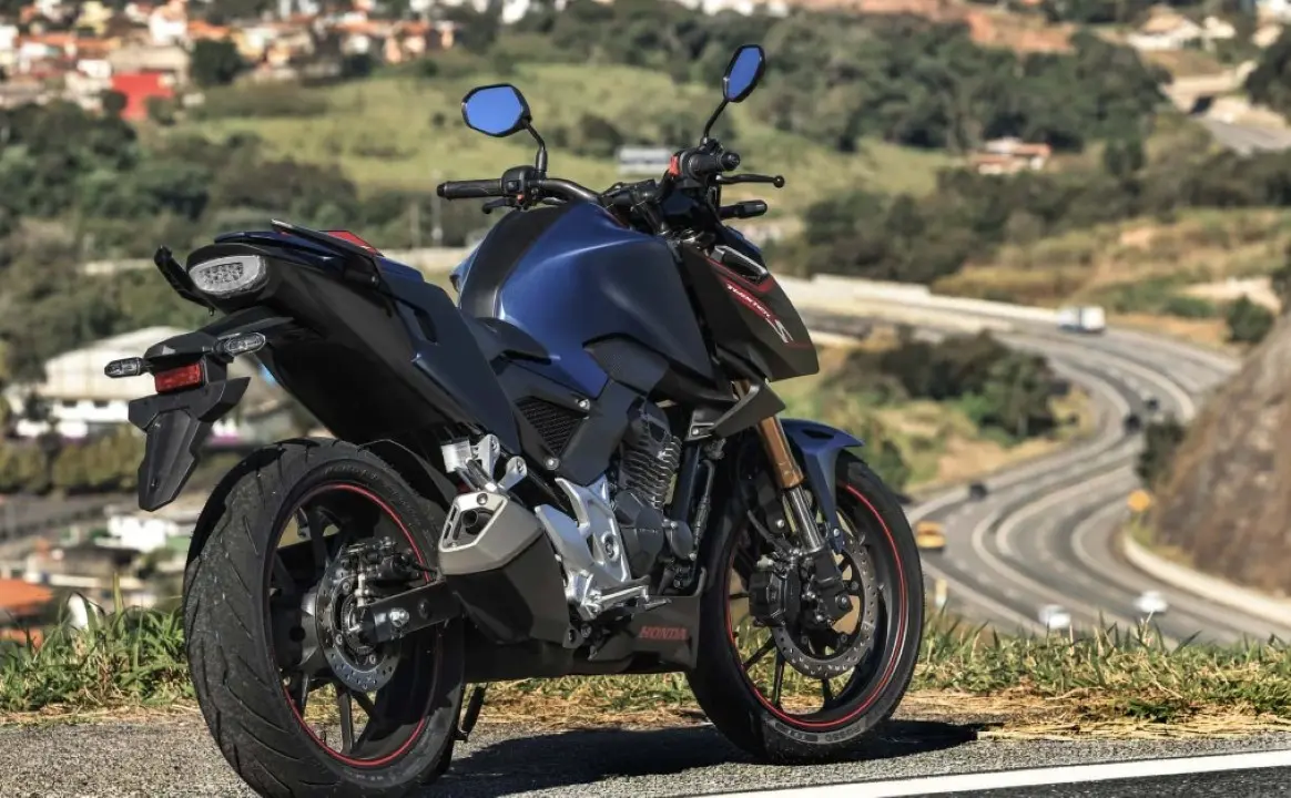 CB 300F Twister 2027