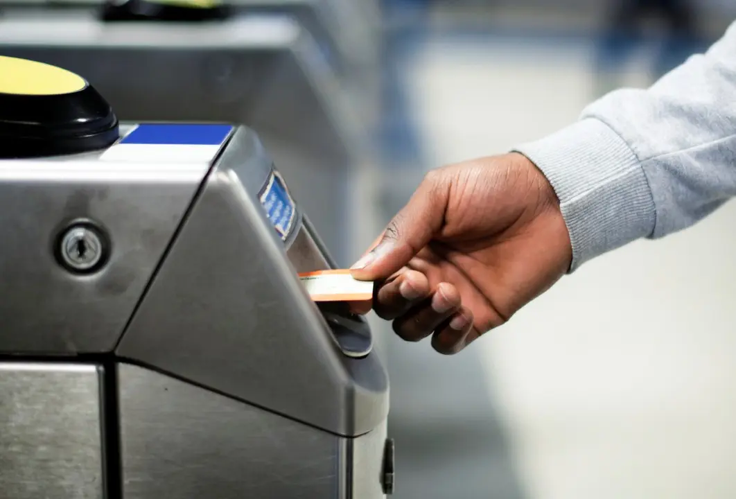 Cartão vale-transporte, passagem do metrô