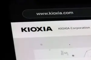 キオクシアとサンディスクの新しい高性能第 9 世代 QLC 3D フラッシュ メモリを搭載した Power AI