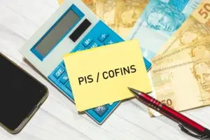 Empresas buscam recuperação de PIS e Cofins para fortalecer o caixa e evitar multas do Fisco