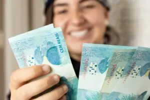 Governo atualiza cota do Salário-família para 2026 com novo teto de renda