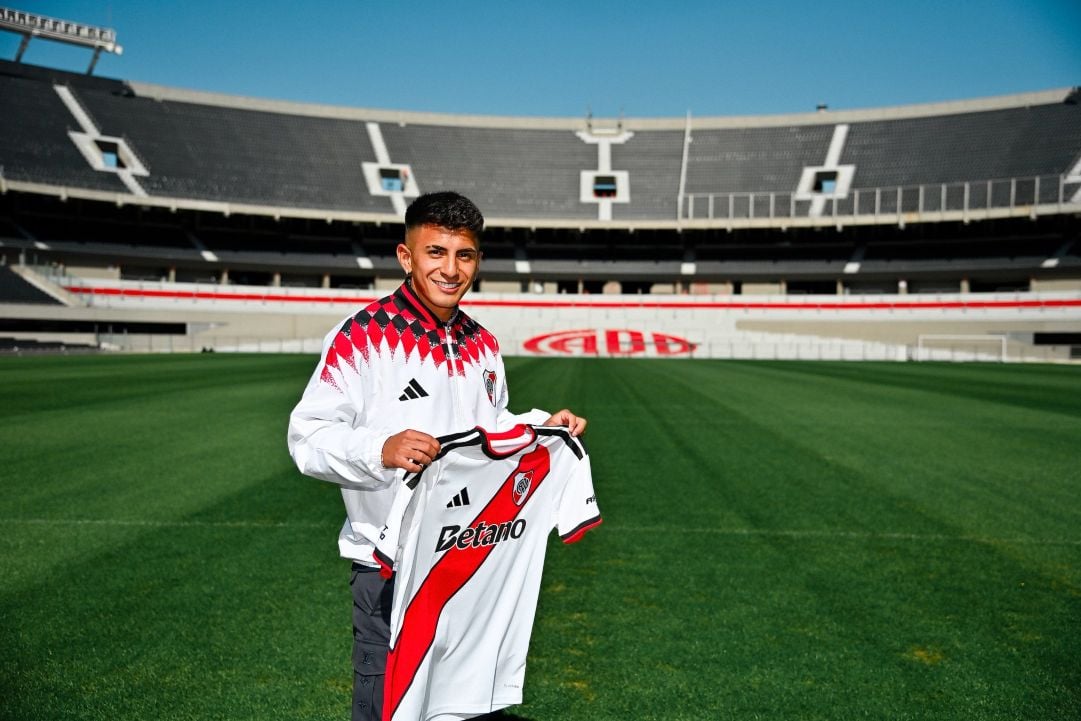 Thiago Almada
