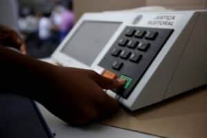 Urna. voto, eleição
