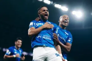 Vitória do Cruzeiro com reservas prova força antes de decisão contra Flamengo na Libertadores