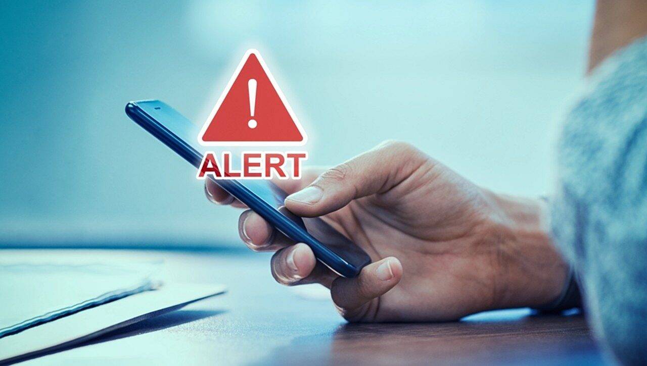 Alerta celular - Rido/ Shutterstock.com