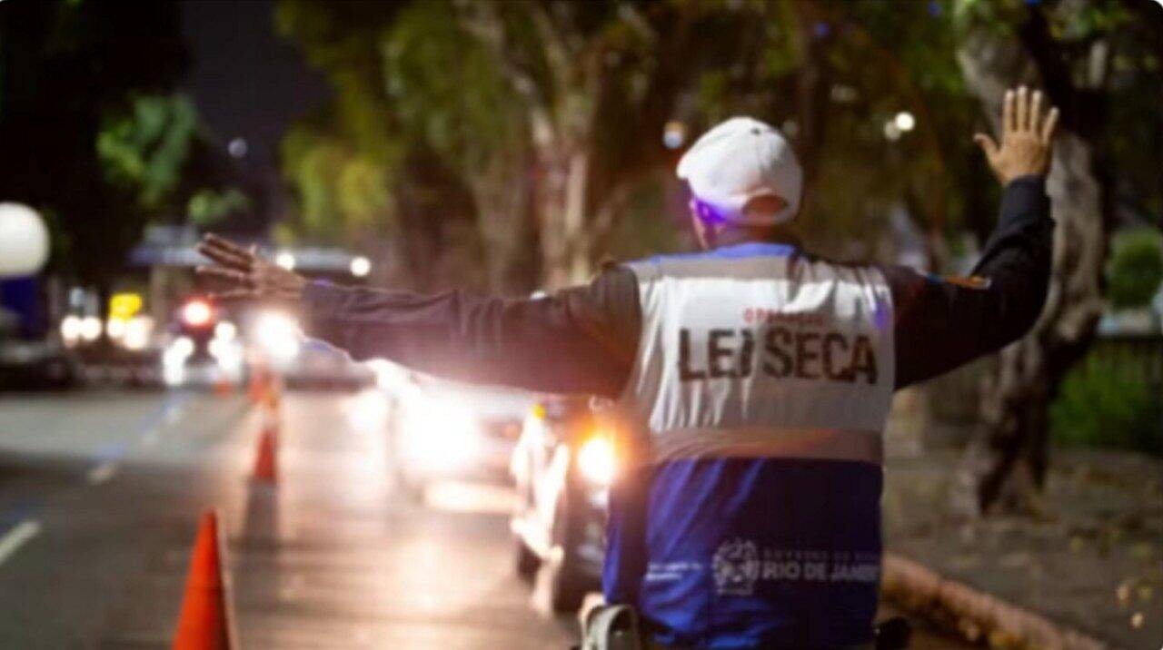Blitz Lei Seca - Magbo Segllia/GovRJ