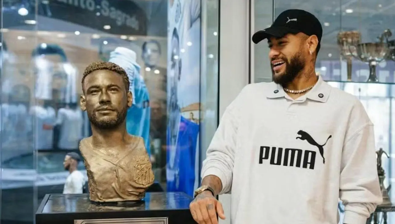 Busto Neymar Santos