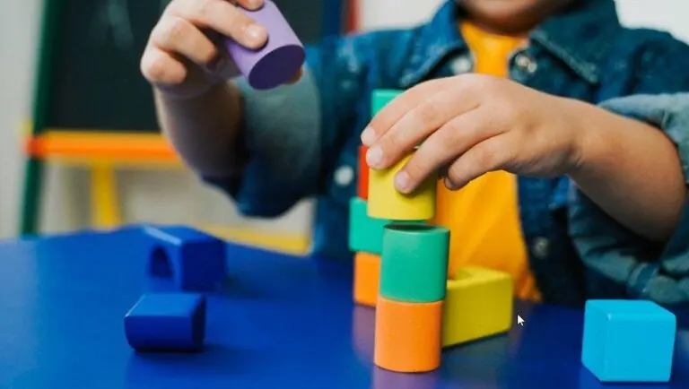 creche - Nuva Frames/Shutterstock.com