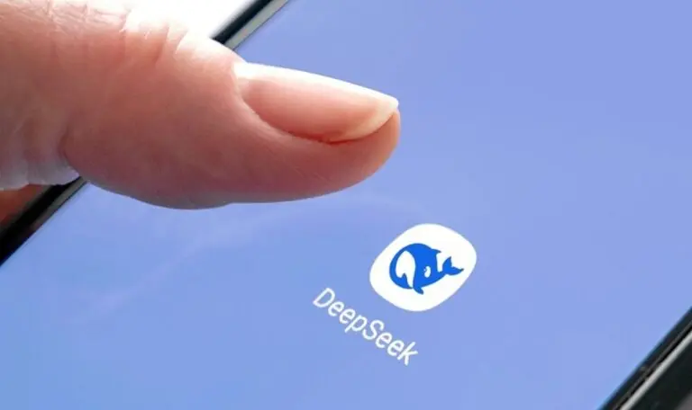DeepSeek - Chitaika / Shutterstock.com