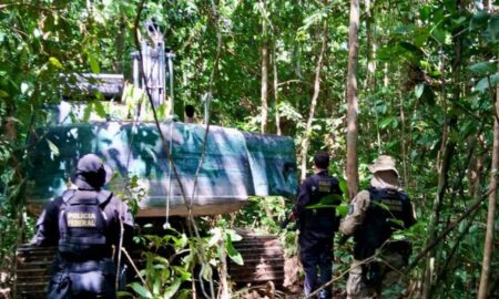 PF realiza operação de desintrusão e combate a garimpo em terra indígena no Pará