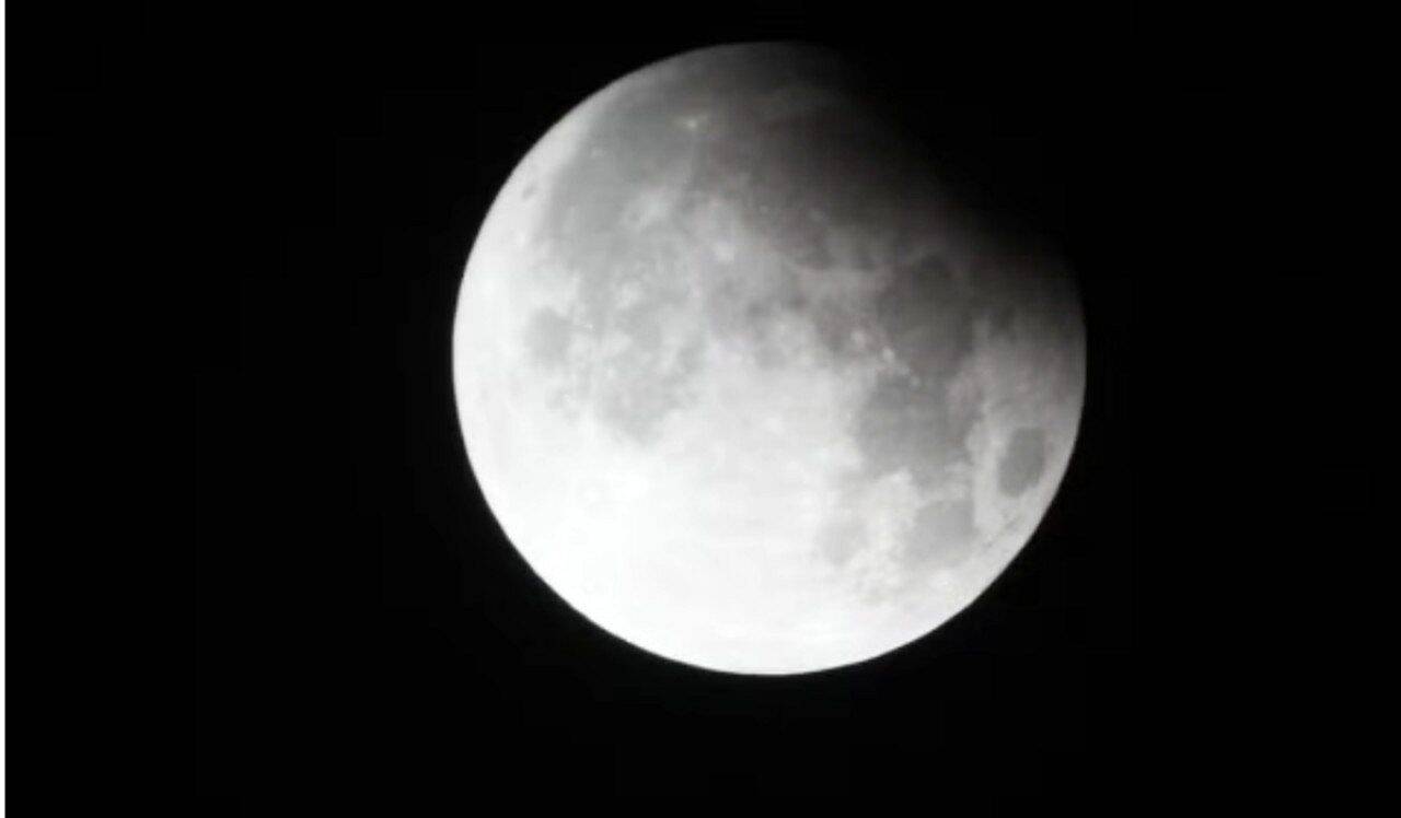 eclipse lunar parcial