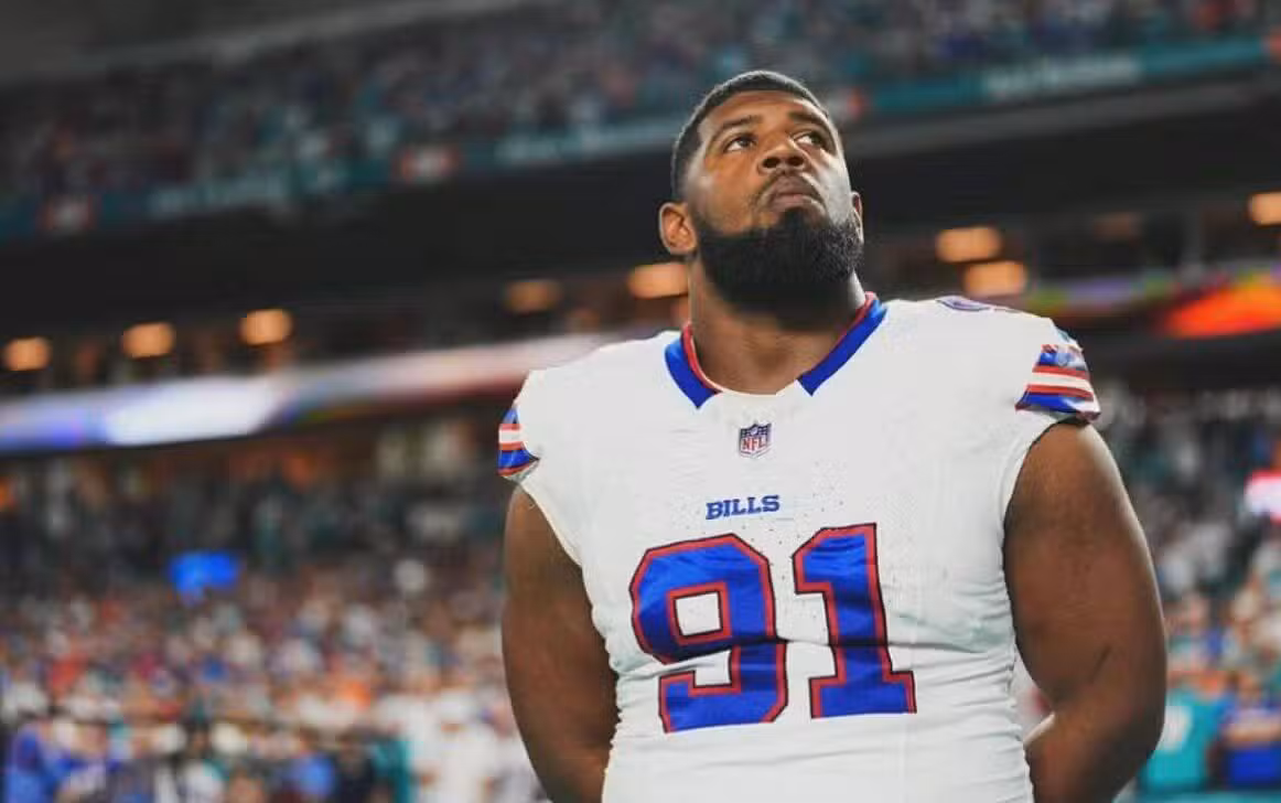 Ed Oliver - Instagram
