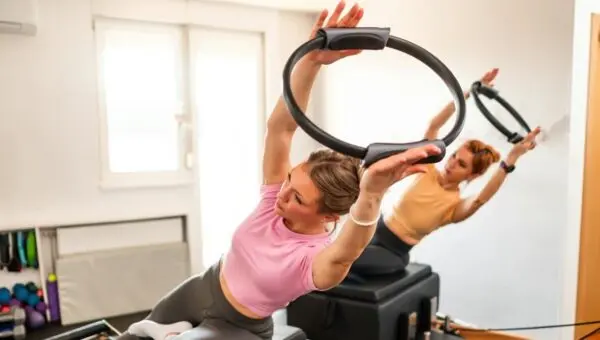 Exercicios - Mladen Mitrinovic/ shutterstock.com