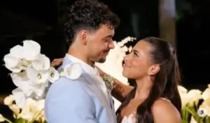 Victor Alexandre, filho de Xanddy e Carla Perez, oficializa casamento em ilha da Bahia