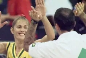Votação popular da Fiba pode eleger Hortência a maior atleta de Copas do Mundo