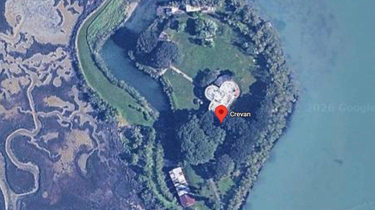 Ilha de Crevan na Itália - Google Maps