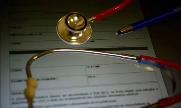 Saiba como acionar a ANS para tirar dúvidas sobre planos de saúde
