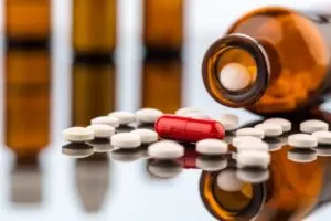 Câmara aprova novas regras para intercâmbio seguro de medicamentos biológicos e biossimilares em toda a rede de saúde